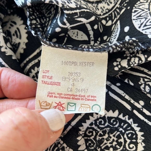 SUZY Shier Two Piece Sleeveless Blouse Long Wrap Skirt Black White - Picture 13 of 14